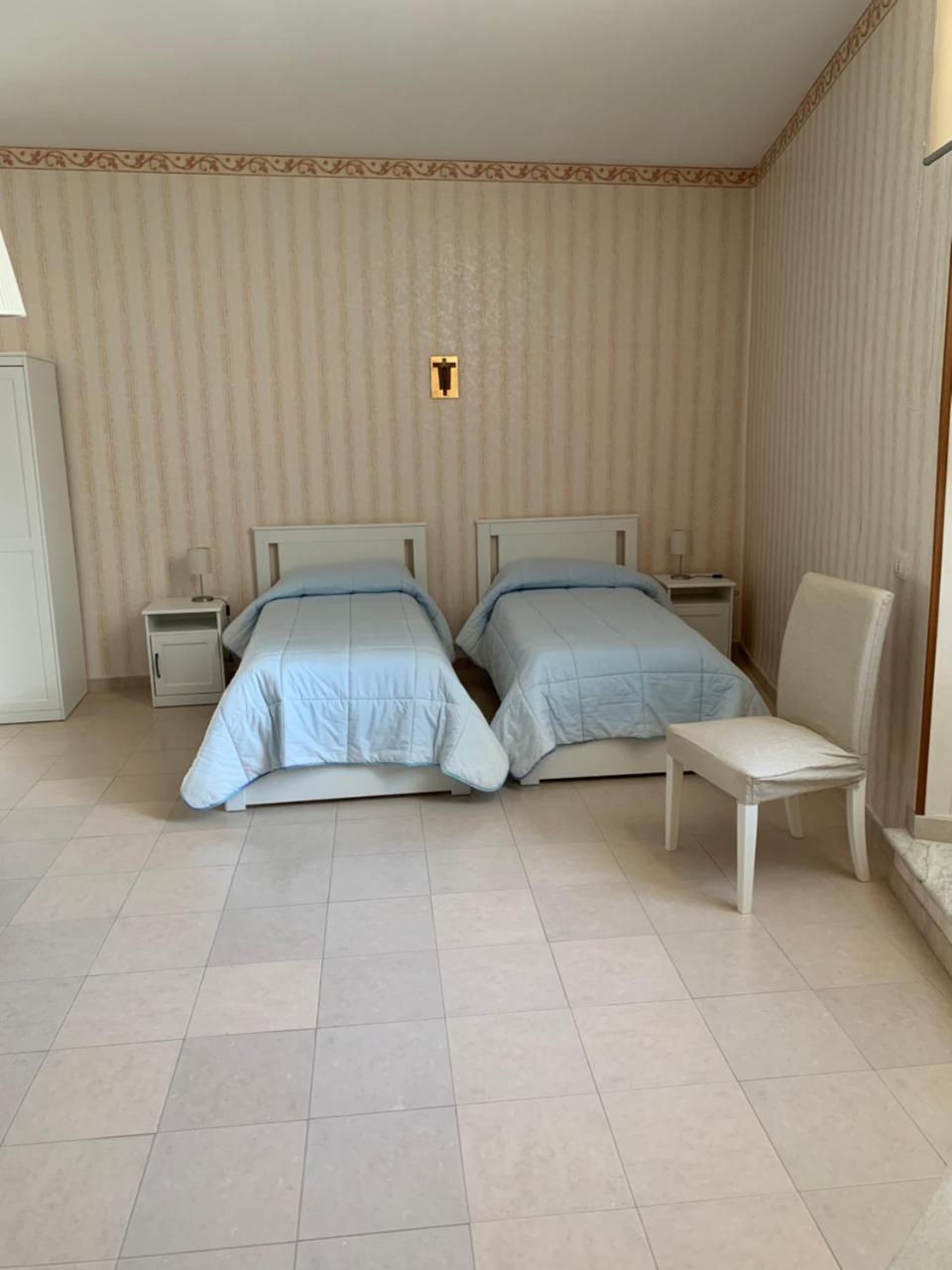 Quadruple Room with Private Bathroom